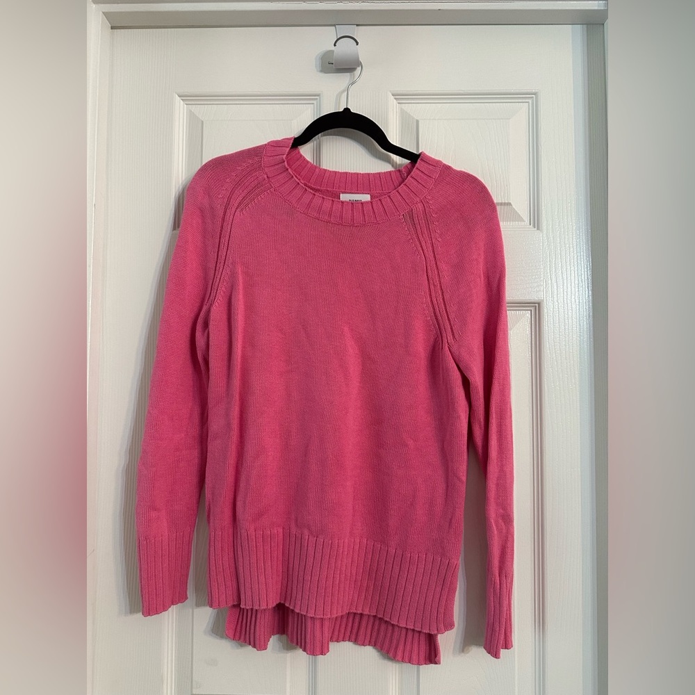 Womens Pink small Old Navy Sweater